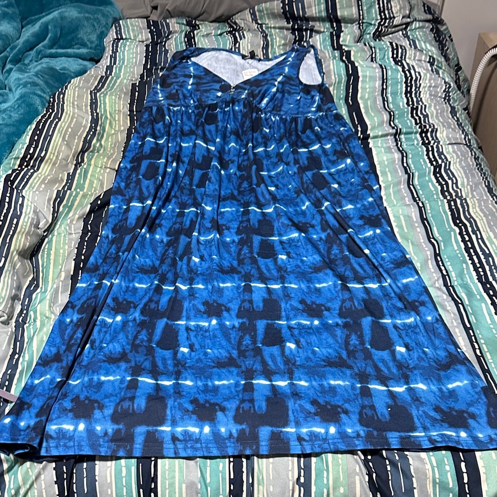 Suzanne Betro Blue and Black Dress